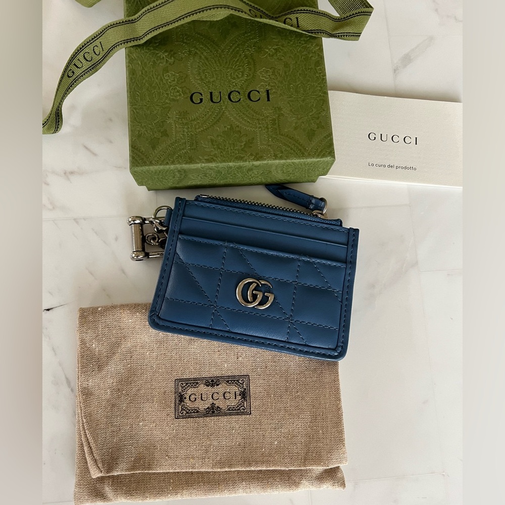 Gucci GG Marmont keychain wallet
